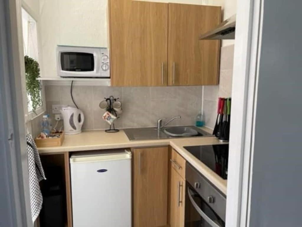 "The Quirky" Seafront Apartment イーストボーン エクステリア 写真