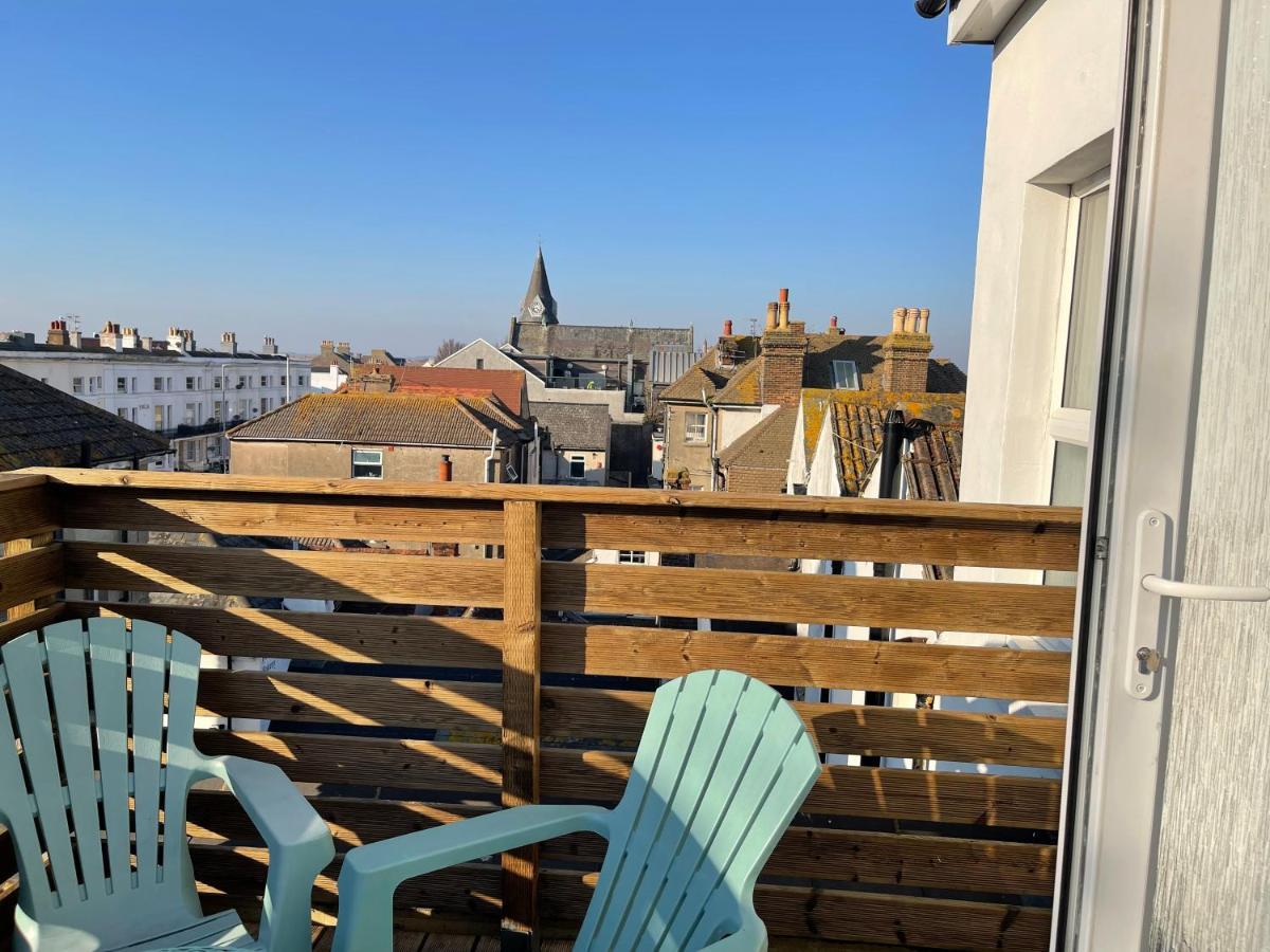 "The Quirky" Seafront Apartment イーストボーン エクステリア 写真